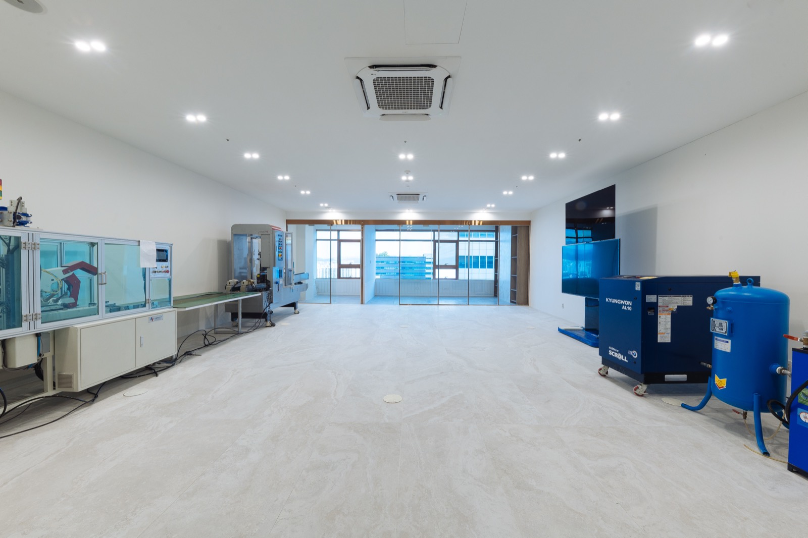 DS International Office